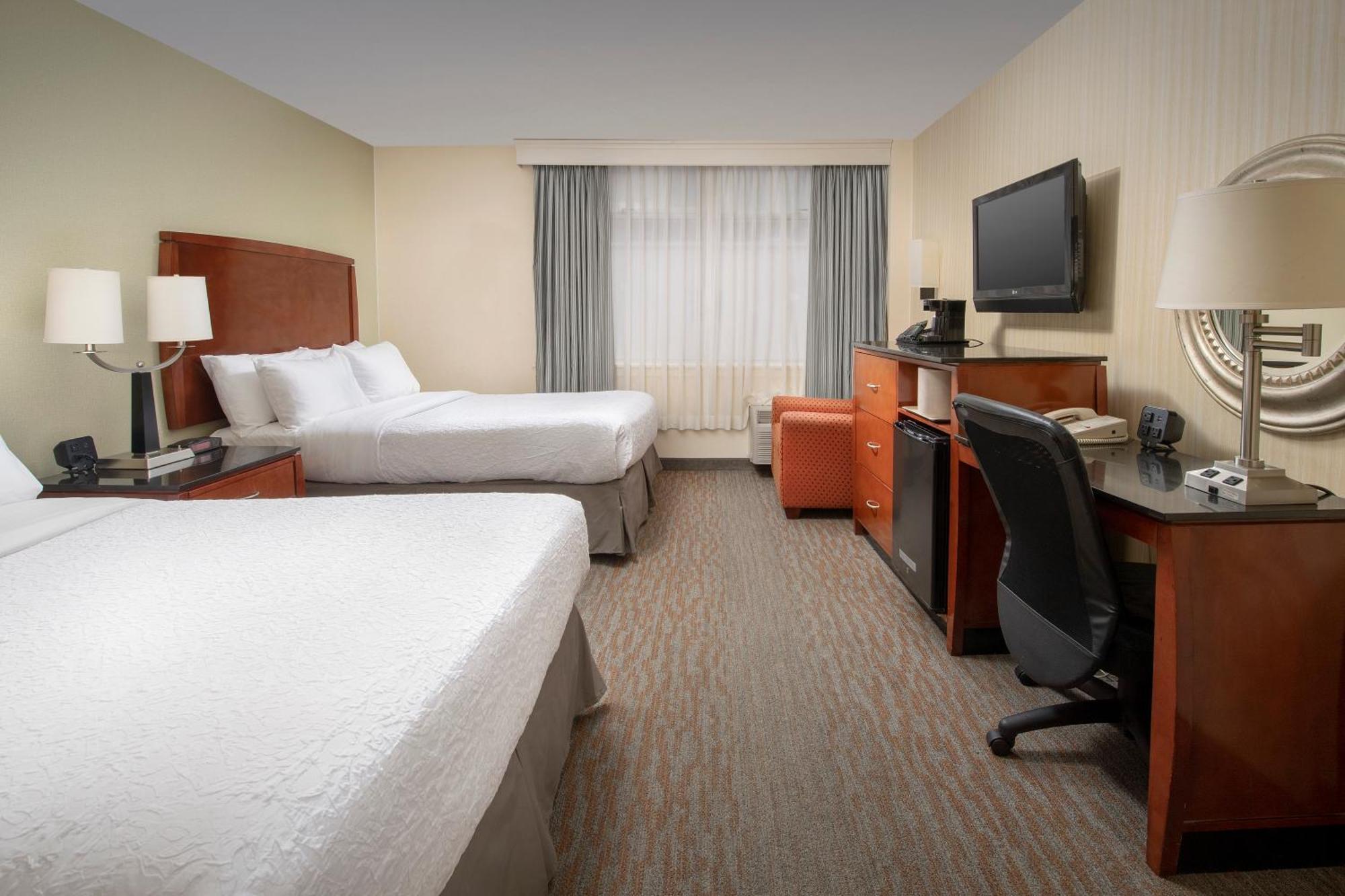 American Inn Of Bethesda Bagian luar foto